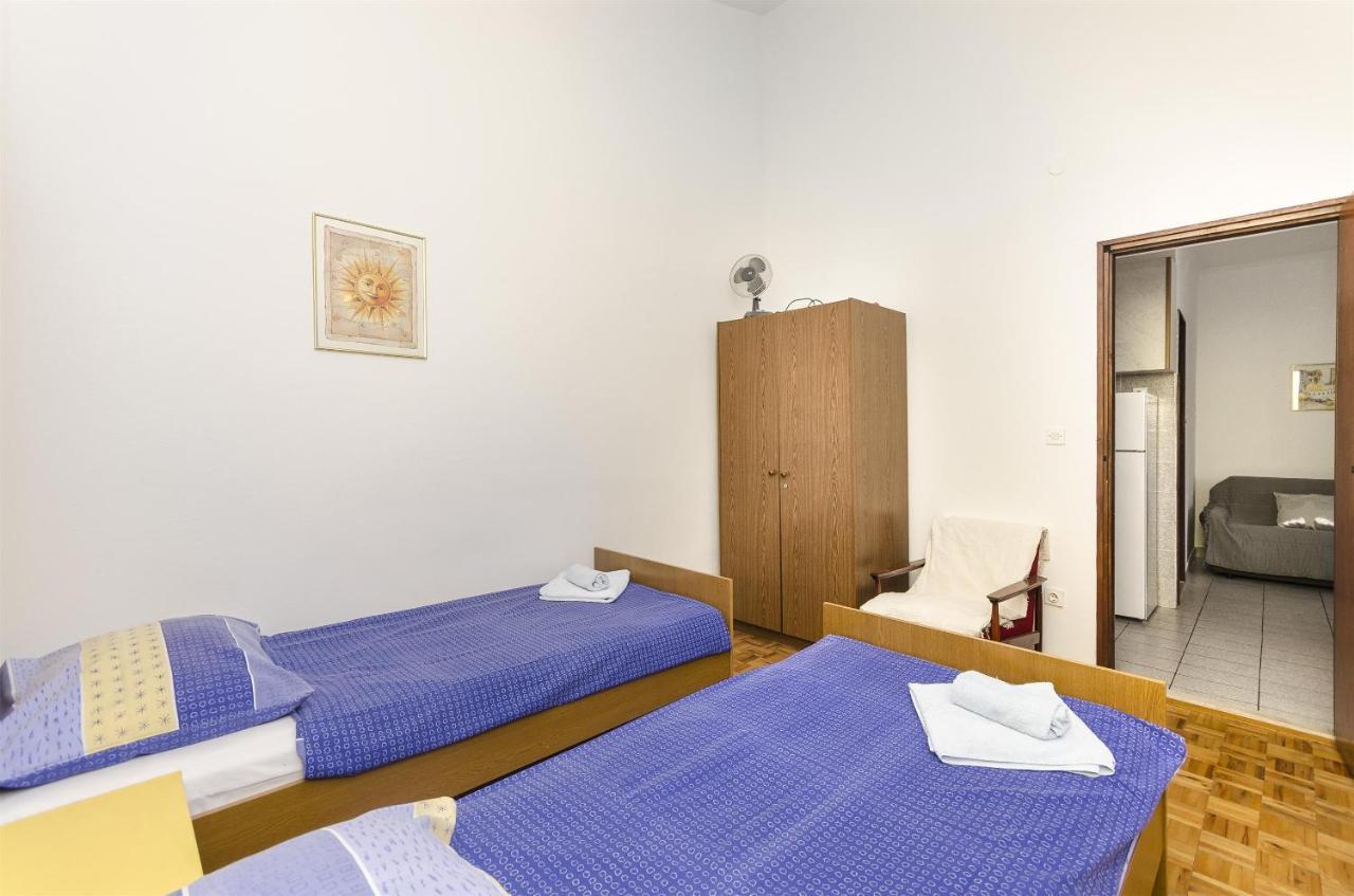 Apartments And Room Lotus Tribunj  Exterior photo
